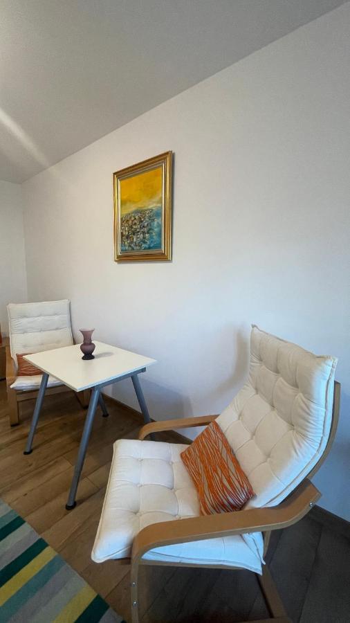 Studio Old Town City Center Calea Victoriei Букурещ Екстериор снимка